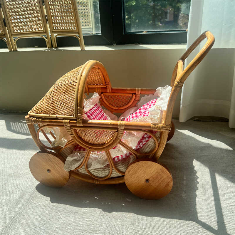 Wózek dziecięcy z rattanu, w s – Baby Nursery Basket recenzja i cena